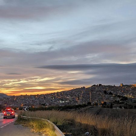Appartamento "Rina Centro Sicilia" Pietraperzia Exteriér fotografie