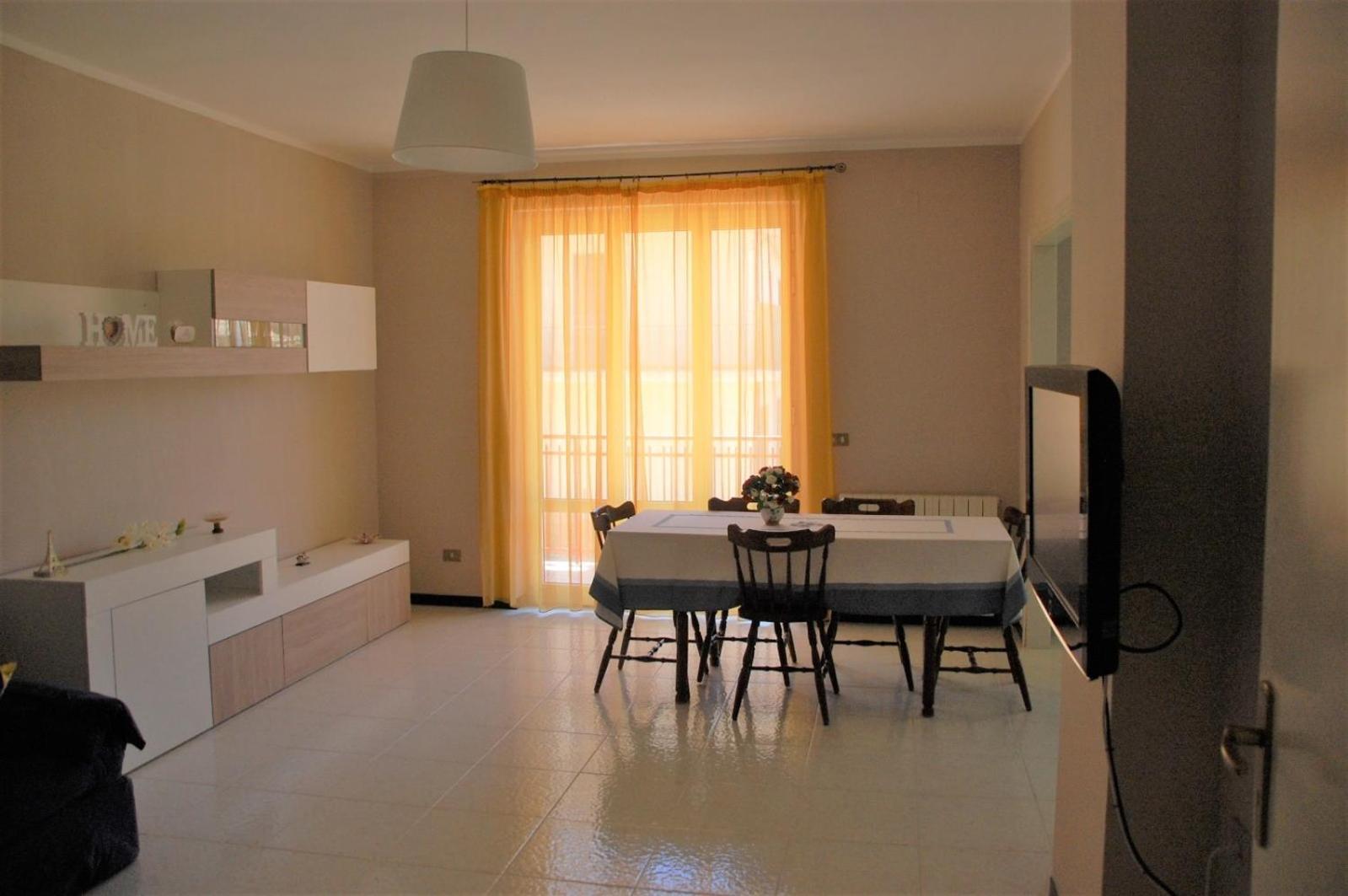Appartamento "Rina Centro Sicilia" Pietraperzia Exteriér fotografie